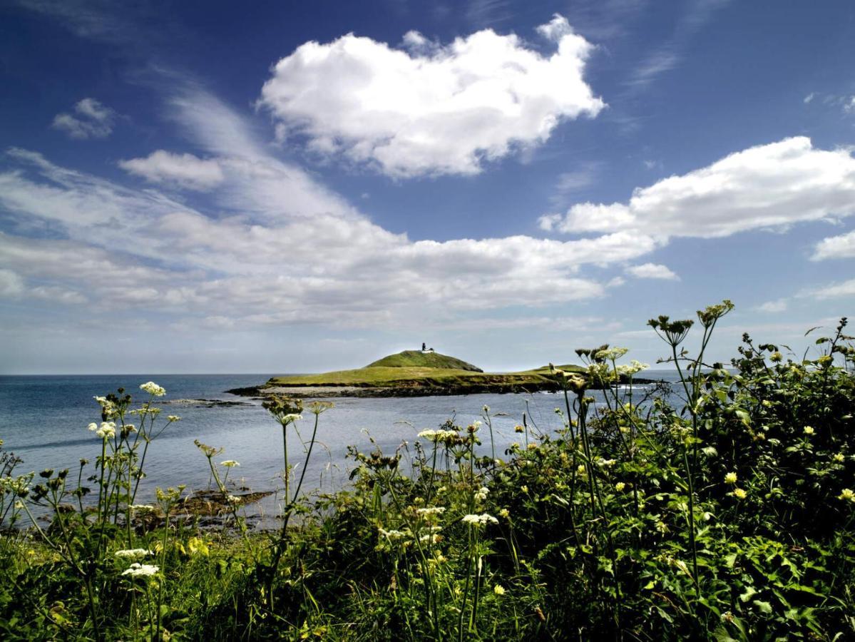 Ballycotton Holiday Apartment No 6 By Trident Holiday Homes Exterior photo